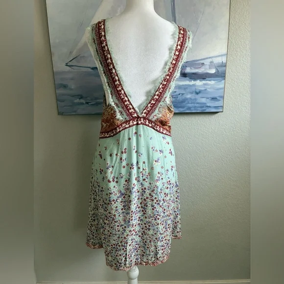 Free People Intimately East Willow Mint Multi Floral Lace-Trim V-Neck Mini Dress - Picture 7 of 8
